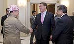 US Defense Chief Meets Iraqi Leaders over IS Fight